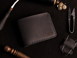 Шкіряний чоловічий гаманець 4 відділи для карток