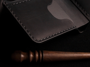 Шкіряний чоловічий гаманець 4 відділи для карток