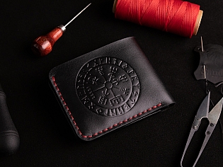 Шкіряний виготовлений вручну гаманець з прозорим відділом для паспорта, три карти та таємна кишеня