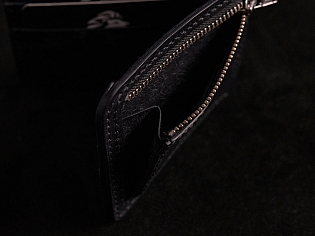 Шкіряний чоловічий гаманець 4 відділи для карток та зовнішня кишенька для монет