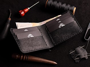 Шкіряний чорний чоловічий гаманець ручна робота, преміальна шкіра