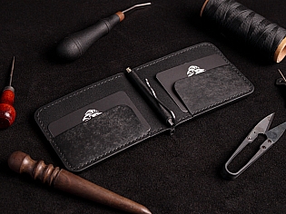 Шкіряний зажим для купюр чоловіча модель на 8 зовнішніх відділів для карток та 2 внутрішніх ручний пошив