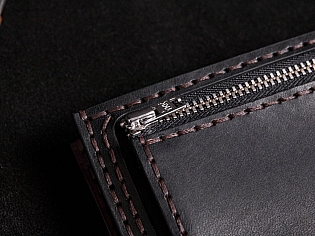 Шкіряний чоловічий гаманець ANGLE внутрішня кнопка магніт та зовнішній відділ для монет на замочку