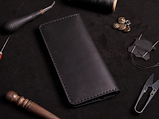 Шкіряне портмоне на рівну купюру з внутрішнім відділом для монет на кнопці