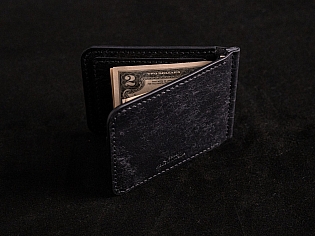 Шкіряний гаманець-затиск чорного кольору максимально тонкий із відділами для карток