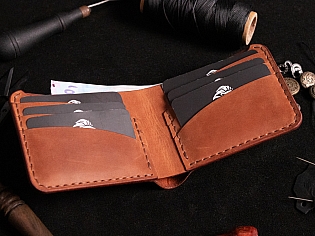 Шкіряний чорний чоловічий гаманець пошитий вручну поміщає 6 відділів для карток