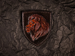 Патч із тисненим зображенням лева