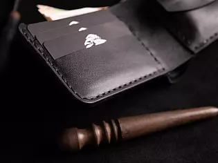 Гаманець шкіряний ручна робота 3 відділи для карток та простора кишенька для монет