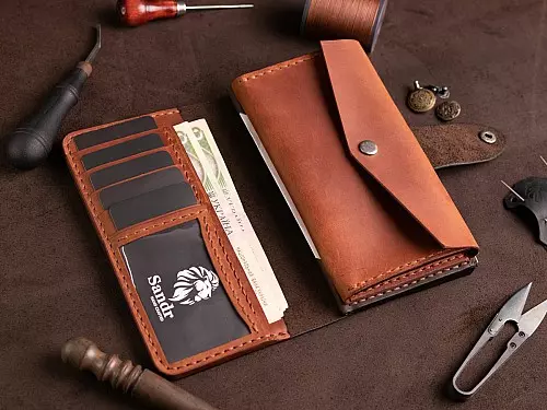 Шкіряні портмоне на рівну купюру Шкіряні портмоне на рівну купюру