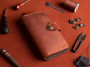 Шкіряне портмоне на дві секції