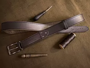 Великий ремінь з натуральної шкіри чоловічий прошитий по всій довжині з обробленими торцями