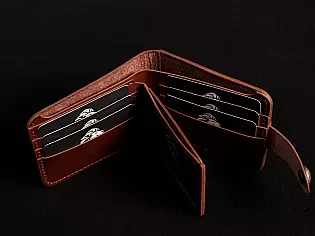 Чоловічий шкіряний гаманець ELEGANCE з відділеннями для документів, карток і монет