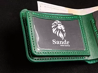 Чоловічий гаманець шкіряний 2 прозорих відділи для ID документів та 6 відділів для карток без защіпки