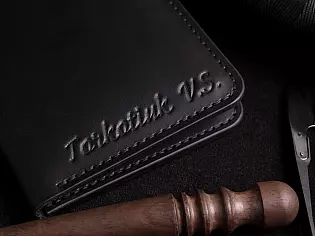 Шкіряна обкладинка для паспорта книжечки з відділами для карток