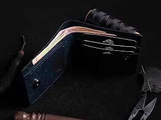 Чоловічий шкіряний гаманець ANGLE внутрішня кнопка магніт