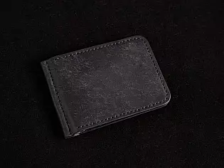 Шкіряний гаманець максимально тонкий із відділом для монет та 2 відділами для карт