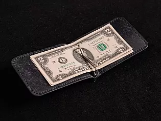 Шкіряний гаманець максимально тонкий із відділом для монет та 2 відділами для карт