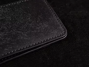 Шкіряний гаманець-затиск максимально тонкий із відділами для карток