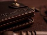 Шкіряний гаманець 6 відділів для карток, 2 прозорих та зовнішня кишеня для монет на замочку