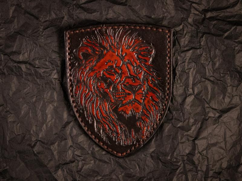 Патч  із тисненим зображенням голови лева3