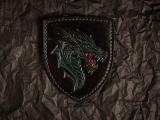 Шкіряний патч із тисненим зображенням голови дракона